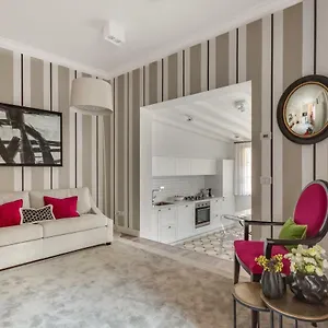 https://dimore-doro.it-tuscanyhotel.com