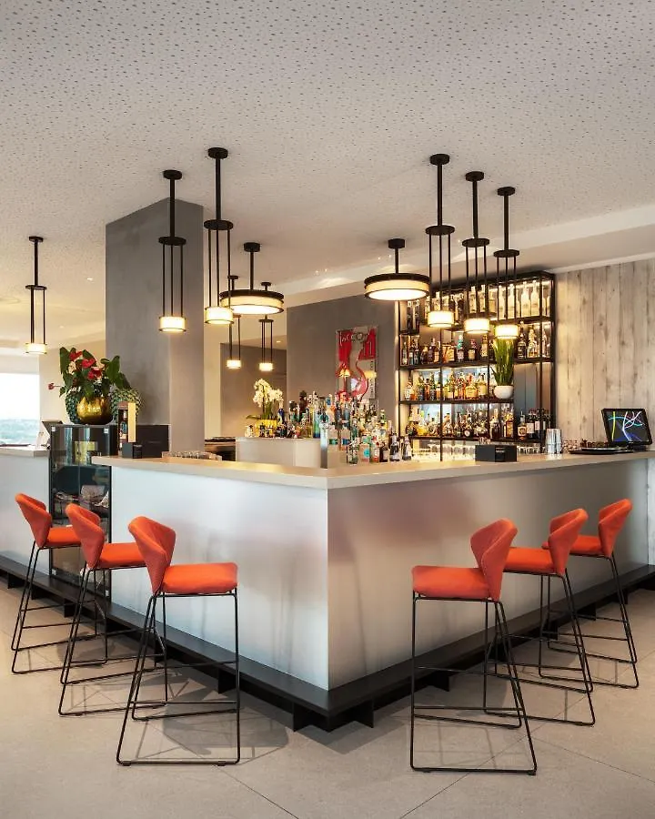 J44 Lifestyle Hotel Lido di Jesolo 5*,