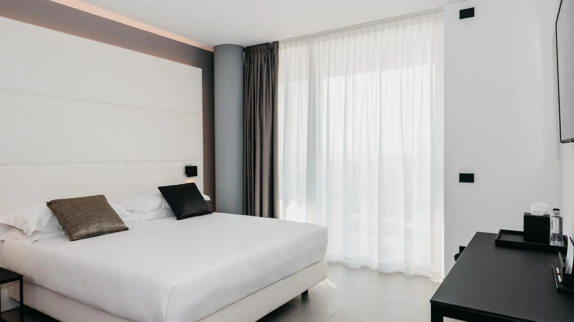 J44 Lifestyle Hotel Lido di Jesolo 5*,  Italy